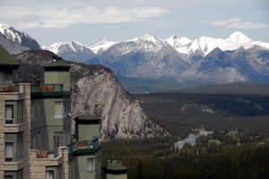 Planning your trip well rewards you with hotels with magnificent views like this one / Rimrock Resort Hotel, Banff, Alberta, CA - (c) 2006 Ted Grellner