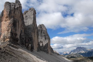 Hiking in Italy is truly an experience of a lifetime / Tre Cime Peaks, Dolomite Mtns, Italy - (c) 2007 Ted Grellner